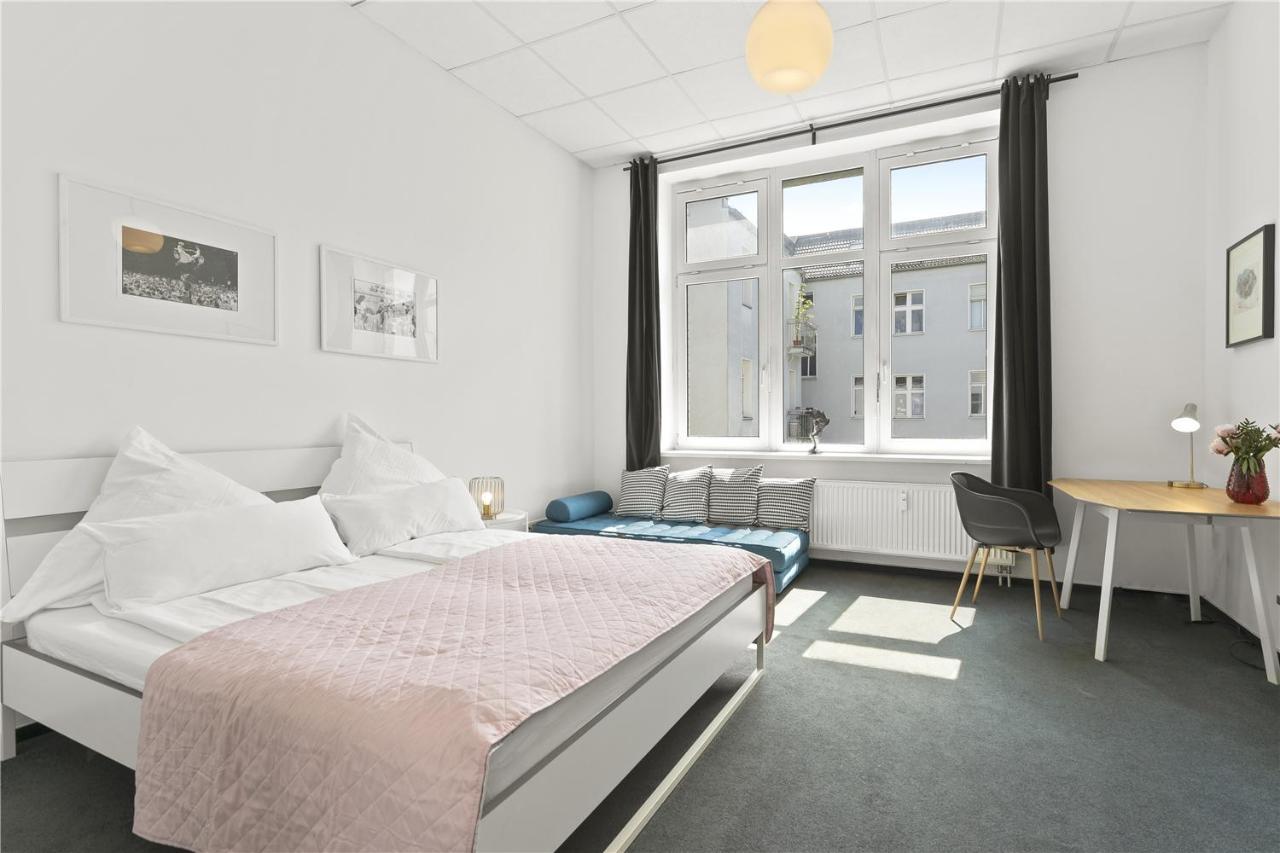 Holiday 33 Apartments Abcd Alexanderplatz Berlin Exterior foto